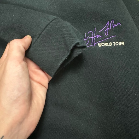 Elton John World Tour 90s Vintage Black Embroidered Crewneck - Picture 6 of 7